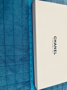 CHANEL White Box with Black Logo